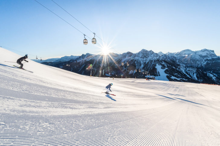 Les amateurs de sports d'hiver à la recherche de la destination parfaite pour skier au soleil sont à la bonne adresse sur les pistes du Tyrol du Sud.